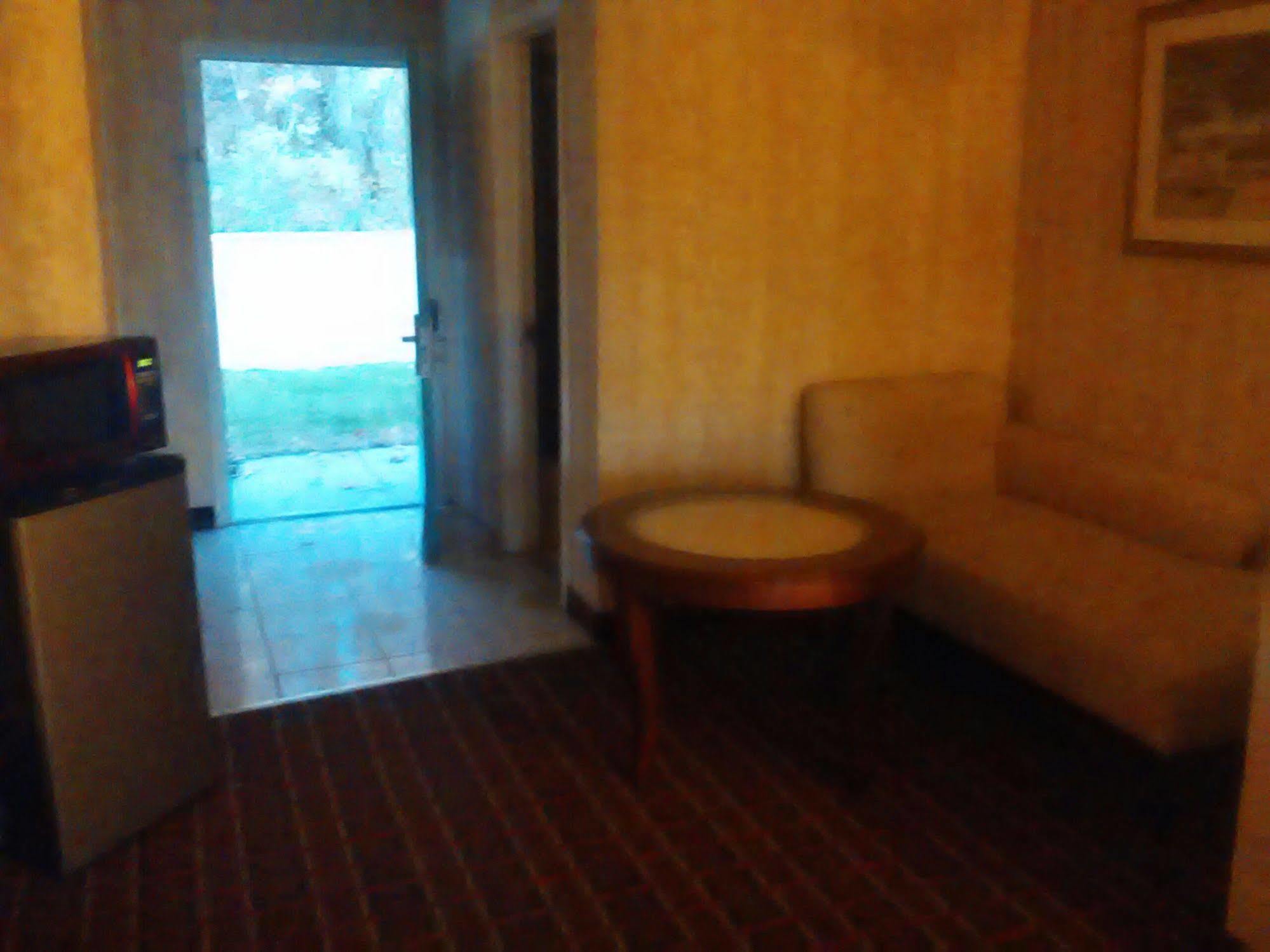 Executive Inn Coopersburg Eksteriør billede